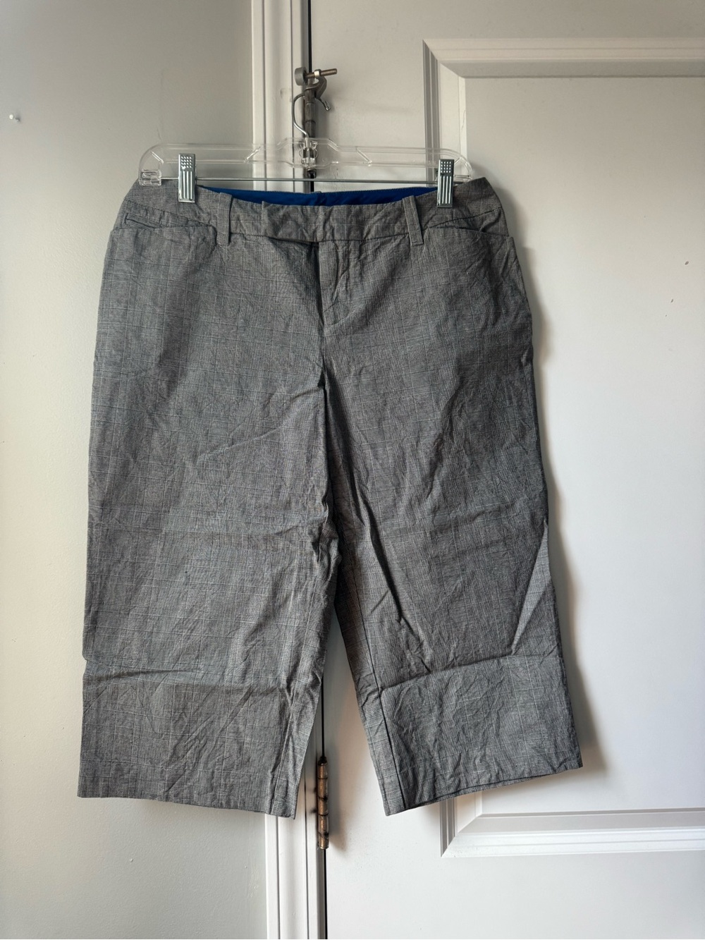 Gap Bermuda shorts business dressy gray size 6